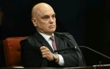 Le juge de la Cour suprême brésilienne Alexandre de Moraes lors d'une séance de vote visant à condamner ou relaxer l'ex-président d'extrême droite Jair Bolsonaro, le 11 septembre 2025 à Brasilia