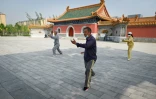 Séance de tai-chi dans un parc à Pékin, le 30 avril 2020