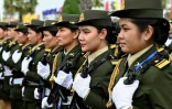 Des soldates lors d'une cérémonie marquant le 25e anniversaire de la formation de l'armée royale cambodgienne à Phnom Penh, le 24 janvier 2024