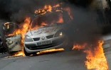 Voiture de police incendiée le 18 mai 2016 à Paris