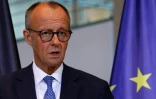 Le chancelier allemand Friedrich Merz s'adresse aux journalistes à la Chancellerie, à Berlin, le 21 juillet 2025