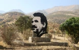 Portrait du chef du PKK Abdullah Ă–calan Ă  Kandil, dans le nord de l'Irak, le 26 octobre 2025