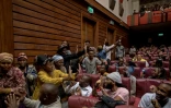 La pièce "Ngaahika Ndeenda", du célèbre écrivain Ngugi wa Thiong'o, de retour sur scène après plus de quarante ans d'interdiction au Kenya, à Nairobi, le 26 mai 2022