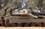 Des chars de l'armée israélienne sont positionnés dans une zone de la frontière sud d'Israël avec la bande de Gaza, le 29 mai 2024