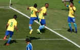 La joie de Marquinhos (N.4) buteur contre le Honduras au Maracana de Rio, le 17 août 2016
