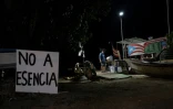 Une pancarte contre le projet immobilier Esencia à Cabo Rojo, le 15 juillet 2025 à Porto Rico