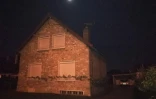 La maison de Limay, dans les Yvelines, où une perquisition a été menée dans la nuit de vendredi à samedi 12 octobre 2019