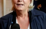 La candidate d'extrême droite Marine Le Pen, avant le débat, le 20 mars 2017 à Aubervilliers