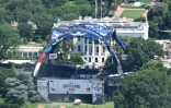 La structure installée à la Maison Blanche pour accueillir les combats de MMA, le 12 juin 2026 à Washington