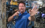 Capture d'écran de l'ESA le 30 avril 2021 de Thomas Pesquet à la Station spatiale internationale
