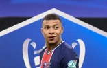 L'attaquant Kylian Mbappé après la finale de Coupe de France gagnée par le PSG contre Monaco au Stade de France le 19 mai 2021