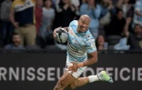 Teddy Thomas (Racing) marque son troisième essai lors du match de Top 14 entre le Racing 92 et Biarritz à la Paris La Défense Arena à Nanterre, près de Paris, le 24 avril 2022