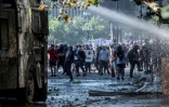 Heurts entre manifestants et forces de l'ordre, Ă Santiago du Chili le 24 octobre 2019