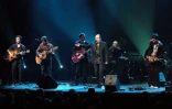 Michel Delpech sur scène le 7 février 2005 au Bataclan, à Paris