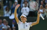 L'Australienne Ajla Tomljanovic après sa victoire en 8e de finale de Wimbledon face à la Française Alizé Cornet, le 4 juillet 2022 à Londres