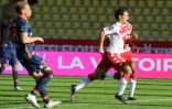 Le capitaine monégasque Wissam Ben Yedder (à droite) vient d'égaliser pour son équipe sur penalty contre Montpellier à Louis II, le 18 octobre 2020