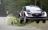 Envol: Sébastien Ogier et son copilote Julien Ingrassia, le 27 juillet 2017 lors du Rallye de Finlande