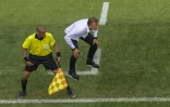 Le sélectionneur français du Maroc Hervé Renard (d) lors du match contre le Portugal, le 20 juin 2018 à Moscou 