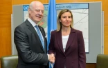 La cheffe de la diplomatie européenne Federica Mogherini et l'envoyé spécial de l'ONU pour la Syrie Staffan de Mistura, le 23 mars 2016 à Genève