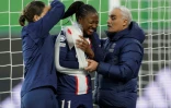 L'attaquante parisienne Kadidiatou Diani sort blessée à l'épaule à Wolfsburg, le 30 mars 2023