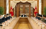 Le dirigeant nord-coréen Kim Jong Un président un bureau politique du Parti des travailleurs, à Pyongyang, le 12 mai 2022