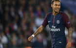 Neymar smiles, le 27 septembre 2017 lors du match aller face au Bayern au Parc des Princes