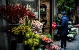 Un fleuriste à Paris, le 24 décembre 2020