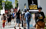 Manifestation de membres du syndicat américain d'acteurs SAG-AFTRA, le 11 juillet 2023 à Los Angeles, en Californie