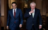 Le secrétaire d'Etat américain Rex Tillerson rencontre le ministre des Affaires étrangères du Qatar Mohammed bin Abdulrahman Al Thani à Washington le 27 juin 2017