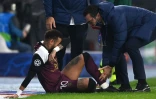 La star du PSG Neymar, blessée contre Basaksehir le 28 octobre 2020 en Ligue des champions à Istanbul, fait partie des joueurs sélectionés par le Brésil