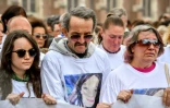 La mère, le père et la soeur d'Angélique, Anais lors de la marche blanche en hommage à Angélique, le 1er mai 2018 à Wambrechies