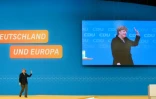 La chancelière allemande Angela Merkel s'adresse aux membres de son parti le CDU à Karlsruhe, le 14 décembre 2015