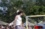 La première édition du Nestlé tour beach soccer a eu lieu du samedi 26 au lundi 28 mars 2005. Le footballeur Éric Cantona était invité