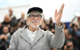 L'acteur Pierre Richard lors d'un photocall pour le film "L'Homme qui a vu l'ours qui a vu l'homme" lors du 78e Festival de Cannes, le 22 mai 2025