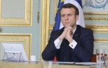 Le président Emmanuel Macron participe à une vidéoconférence avec des membres du gouvernement et des responsables économiques, au palais de l'Elysée, le 19 mars 2020 à Paris