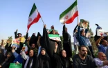 Des manifestants iraniens célèbrent le cessez-le-feu avec Israël, le 24 juin 2025 à Téhéran