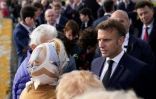 Emmanuel Macron lors d'un déplacement sur l'île de Sein (Finistère) pour commémorer le 84e anniversaire de l'Appel du 18 Juin du général De Gaulle