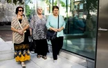 Des membres du groupe "Les mères de Srebrenica" arrivent à la Cour suprême des Pays-Bas, le 19 juillet 2019 à La Haye
