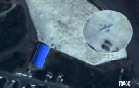 Image satellite prise le 9 décembre 2021 par Planet Labs PBC montrant ce que l'organisation de paix néerlandaise PAX dit être un drone turc Bayrakter TB-2 stationné à l'extérieur d'un hangar dans la partie nord de la base aérienne de Hara Meda à Bishoftu, en Éthiopie