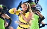 Jennifer Lopez en concert lors du "Vax Live", le 2 mai 2021 à Inglewood, en Californie