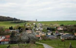 Le village d'Issancourt-et-Rumel où les enquêteurs recherchent le corps d'Estelle Mouzin, le 8 avril 2021