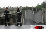 Dimanche 25 février 2007 - Le cyclone Gamède provoque l'effondrement du pont aval de la rivière Saint-Étienne