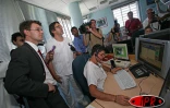 Mercredi 22 février 2006 

François Baroin, ministre de l'outremer, en visite à La Réunion pour évaluer l'impact de l'épidémie de chikungunya sur l'économie de l'île
