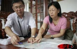 Charline Allane et Maxime Chane-Woon-Ming. La famille de ce cardiologue de Saint-Paul est originaire de Baigong en pleine terre Hakka. Il a aidé Charline à retrouver les siens