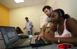Lundi 6 février 2006 -


La mairie de Saint-Paul a mis en place un PC Orsec pour faire face à l'épidémie de chikungunya