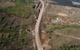 Octobre 2007 -

Le chantier de la route des Tamarins