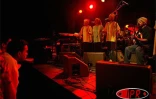 Vendredi 5 août 2005

Teddy Baptiste au Cirk. le guitariste portois sait comme personne unir une sonorité jazz aux accents du maloya