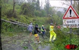Images de désolation lors du passage du cyclone Dina sur La Réunion le 22 janvier 2002