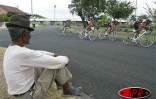 Lundi 19 septembre 2005

Lors du prologue du tour de l'île cycliste