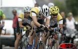 Lundi 19 septembre 2005

Lors du prologue du tour de l'île cycliste